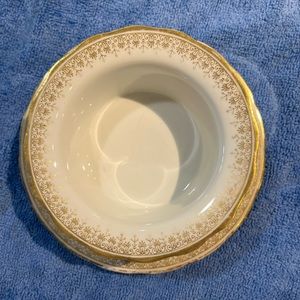 D & CO for L. Bernarduad Limoges
Oven proof Ramekin France
